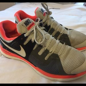 Nike Lunar Flash Sneakers